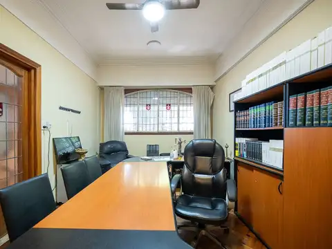Depto Tipo Casa en Venta de 6 ambientes