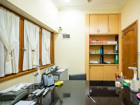 Depto Tipo Casa 6 ambientes con 1 baño