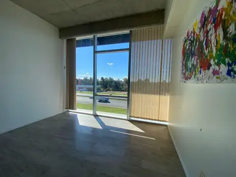 Oficina Monoambiente con 2 baños
