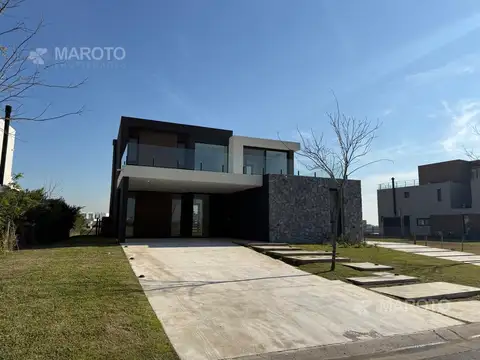CASA EN ALQUILER A ESTRENAR EN BARRIO PUERTOS - COSTAS - MAROTO PROPIEDADES