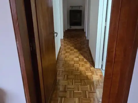 Alquiler Departamento 4 Ambientes con Cochera en Villa Crespo