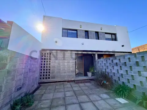 Duplex en alquiler en Villa Elisa