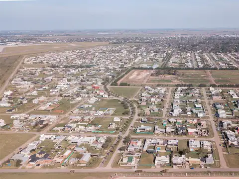 Terreno en Venta en Funes City