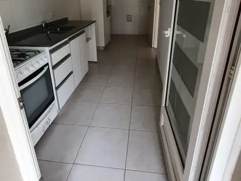 Departamento en Alquiler con 2 cocheras