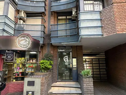Departamento 1 dormitorio amoblado con balcón  Nueva Córdoba  Muy luminoso