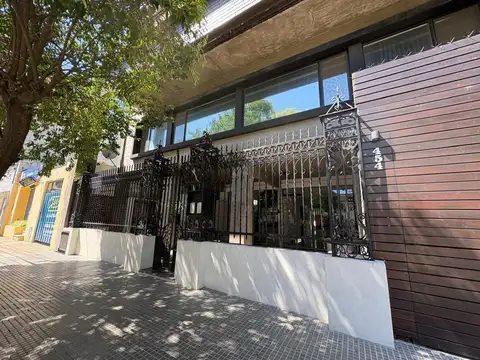 Alem 400, Piso 2