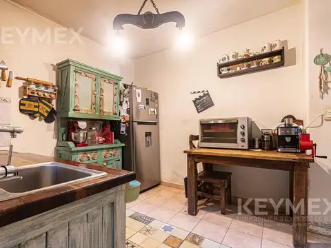 Casa en  venta de 5 ambientes en Villa Urquiza