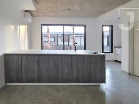 MONOAMBIENTE A ESTRENAR EN VENTA EN ONE PILAR – COCHERA – PILETA