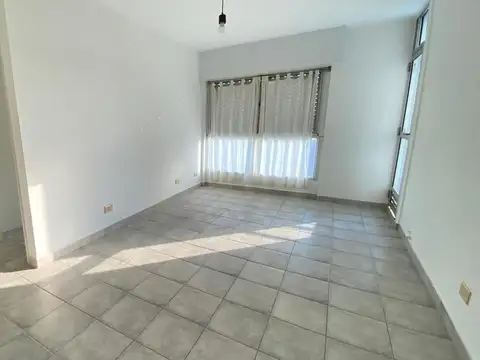 Pi Y Margall 400, Piso 13