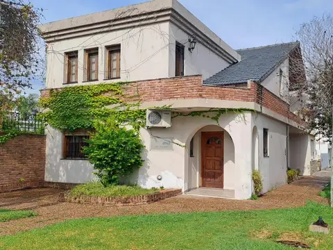 ESPECTACULAR CASA EN VENTA
