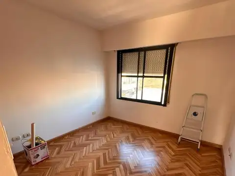 SARMIENTO 3015 - UNA HABITACION - ESPAÑA Y HOSP.