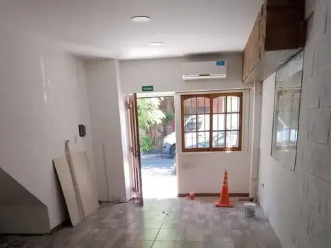 Local en Venta en Villa Luro, USD 75.000