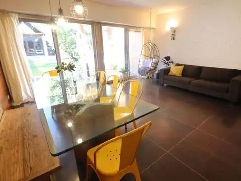 Casa en Venta en Versalles, USD 600.000