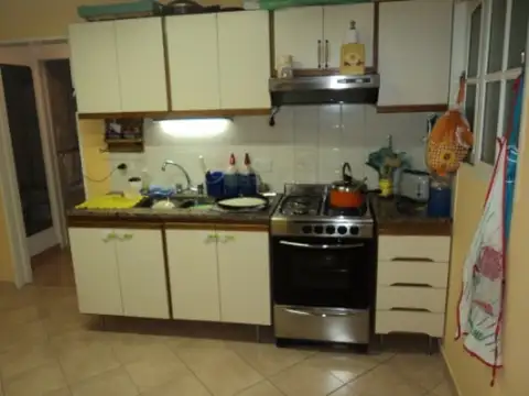 EN VENTA EN VILLA BOSCH EXCELENTE DEPARTAMENTO DE 2 AMBIENTES EN 1ER PISO - FICHA 6439