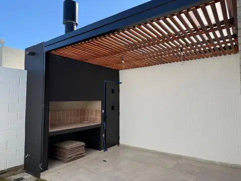 Casa en Venta al Este