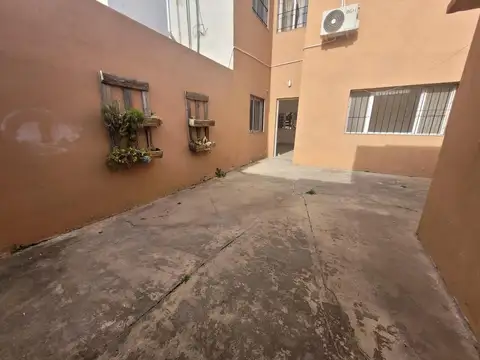 Departamento en Alquiler en Zarate, $ 750.000