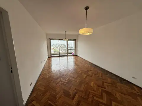 Departamento en ALQUILER 4 ambientes con balcon - Wilde