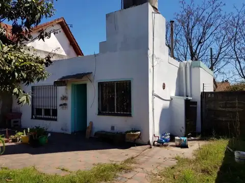 Casa en Venta en Rafael Calzada, USD 65.000