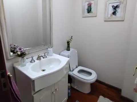 EXCELENTE CASA A LA VENTA EN CORIMAYO - BURZACO
