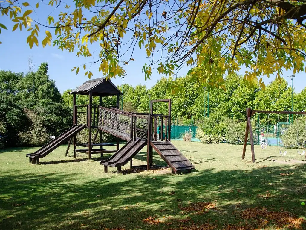 Áreas comunes piscina, gimnasio, club-house, juegos en Buenos Aires Golf Club
