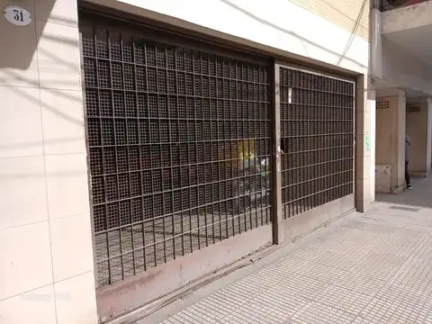 Colombres 100 Almagro Cochera U$15.000