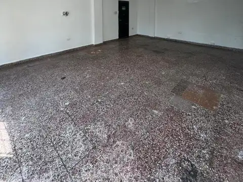 Local en Venta en San Miguel, USD 180.000