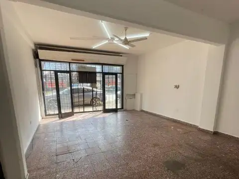 Local en Venta en San Miguel, USD 180.000