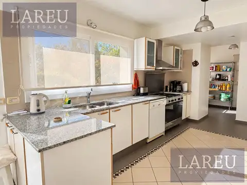 Casa en Venta al Oeste