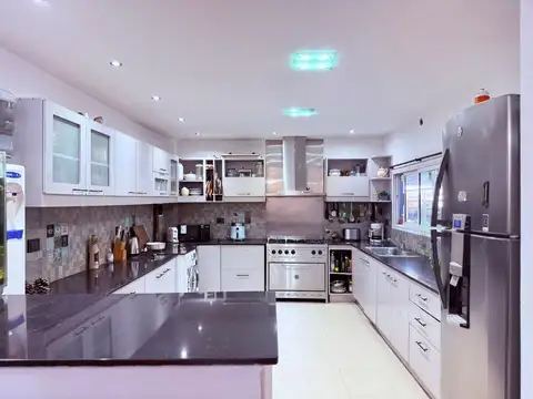 Depto Tipo Casa en Venta de 3 dormitorios