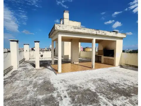 HERMOSO DEPARTAMENTO con Balcon renovado
