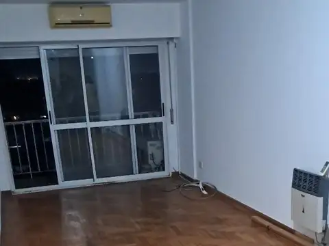 Hermoso departamento en Mendoza 1300