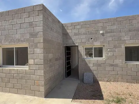 Casa en Venta 4 ambientes en Haras, Loma Verde, Escobar