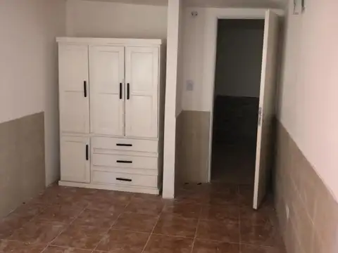 Departamento en Alquiler en Merlo, $ 350.000