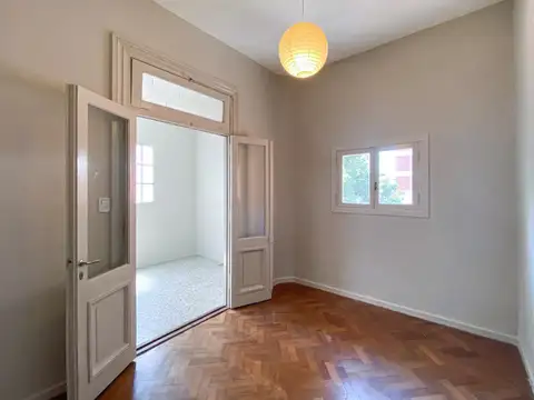 Depto Tipo Casa en Alquiler de 2 dormitorios