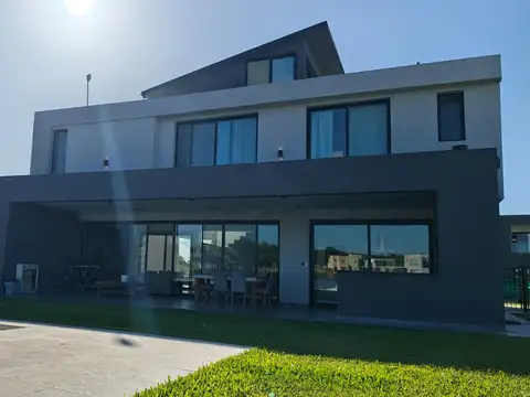 Casa en Venta al Sur