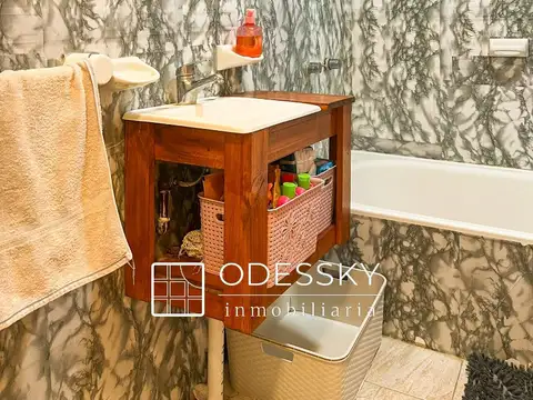 CAÑUELAS- M. ACUÑA 1179-LINDA CASA EN VENTA