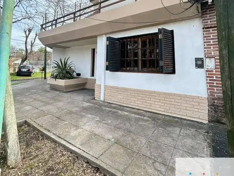 Casa en Venta en Temperley, USD 95.000