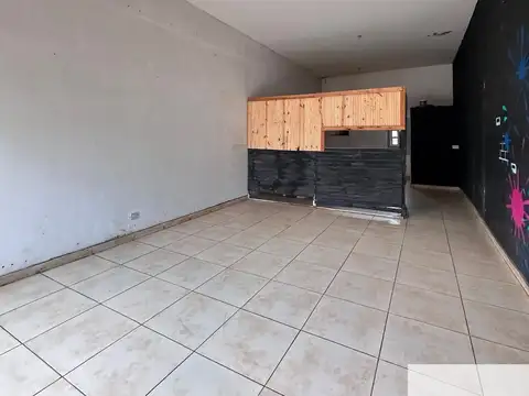 Local comercial en alquiler ubicado en Presidente Derqui