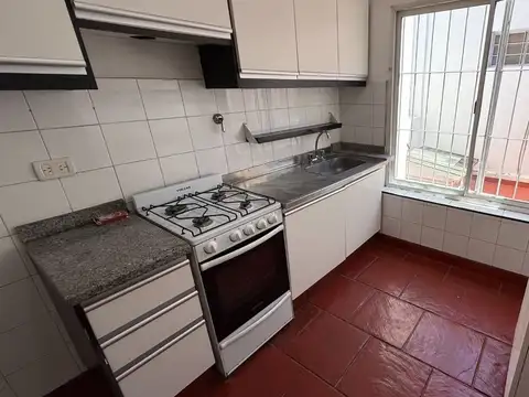 Departamento 3 ambientes con 1 baño