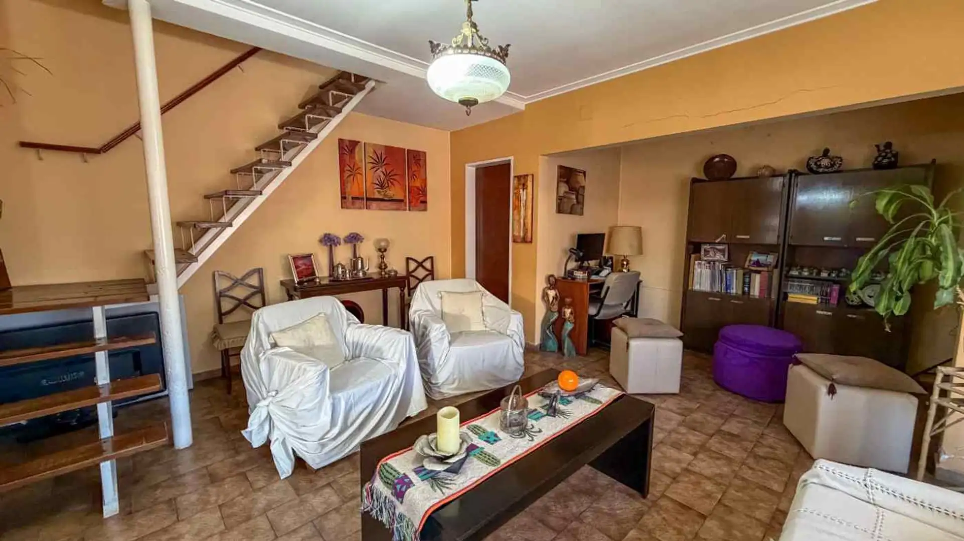 CASA 4 DORMITORIOS SEMICENTRO TANDIL