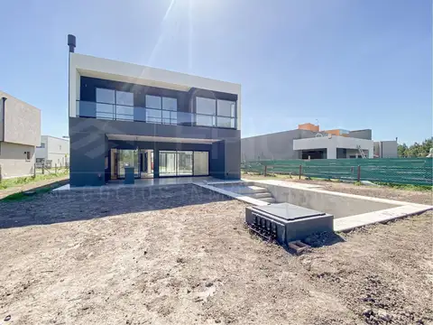 NUEVO VALOR - CASA A LA VENTA A ESTRENAR EN SAN FELIPE