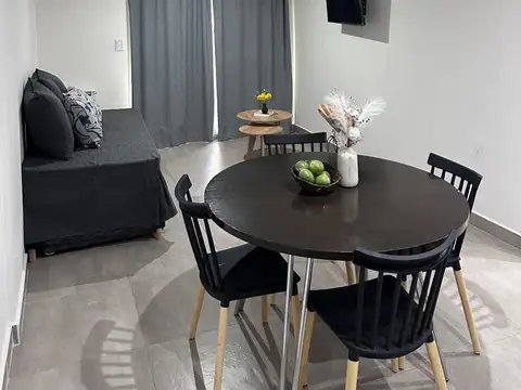 Departamento en Alquiler con 1 cocheras