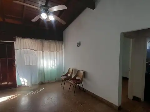 Depto Tipo Casa 2 ambientes con 1 baño