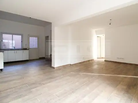 Depto Tipo Casa en Venta de 3 dormitorios