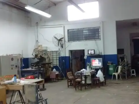 Galpon muy buena ubicacion