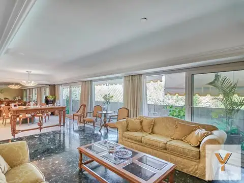 Casa en venta - 3 Dormitorios 6 Baños - River