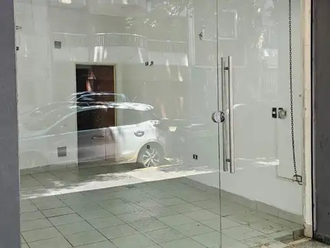 Local en Alquiler en Villa del Parque, $ 550.000