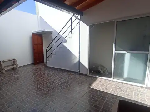 PH 3 AMBIENTES C/PATIO Y TERRAZA 