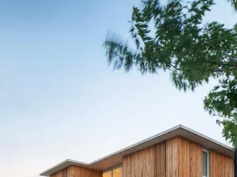 Casa A La Laguna, Barrio Costas Puertos Escobar