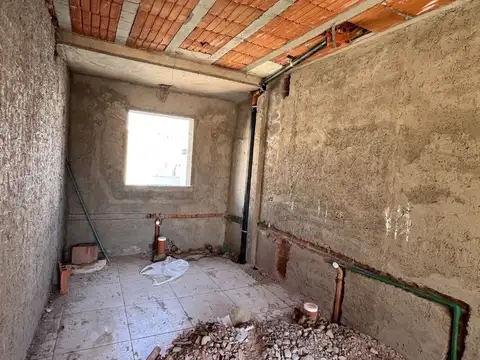 Depto Tipo Casa 3 ambientes con 1 baño